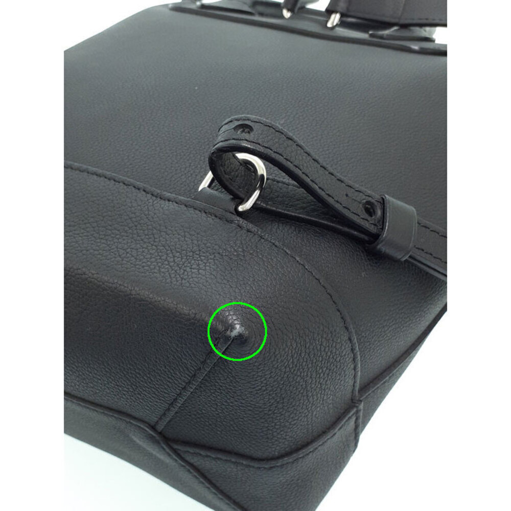 Louis Vuitton Lock Me Backpack - Picture 5 of 9